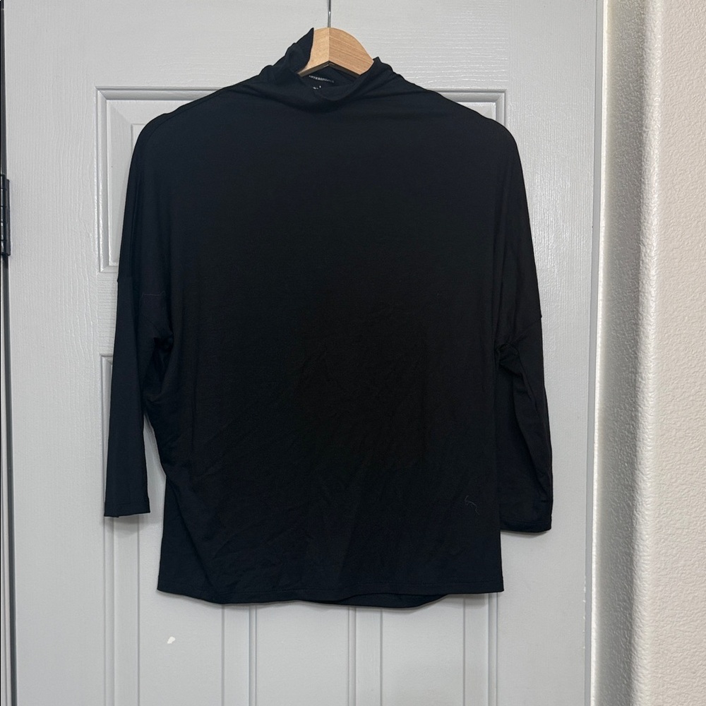 Anthropologie black long sleeve